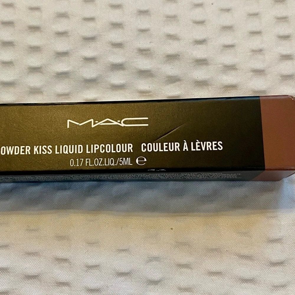 MAC Cosmetics Powder Kiss Liquid Lipcolour - Rich Brown